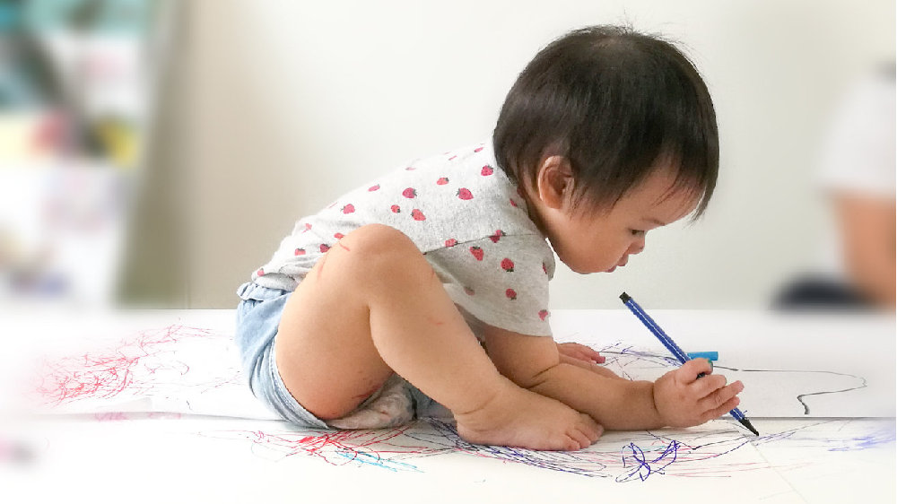 如何正确的陪伴低幼年龄段孩子画画？
