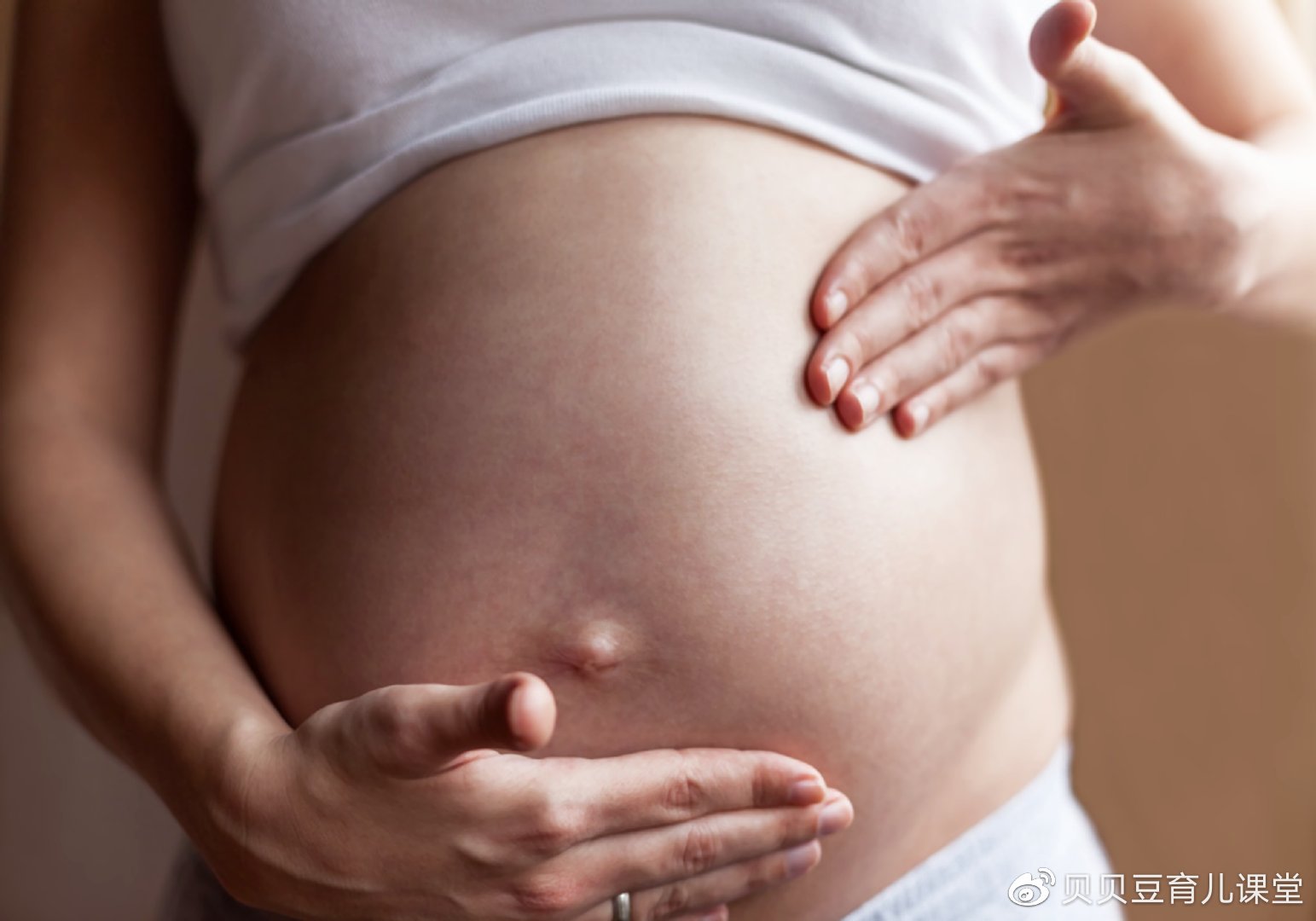 怀孕生娃会变丑吗？四种改变让孕妈担忧，要学会尽早预防