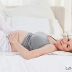到了不同的怀孕期间，所采取的睡姿也有所不同，孕妈们要注意