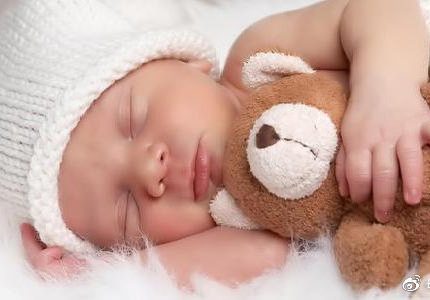 母婴生活|孩子跟谁睡，竟影响一生的性格！妈妈一定要看