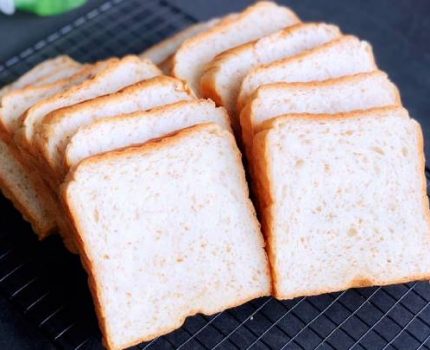 面包坊自用全麦吐司配方送给你，易出膜发酵快，在家也能轻松成功