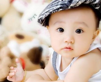 武汉儿保中心：孩子吐奶蜕皮不长肉，有可能是因为牛奶蛋白过敏！