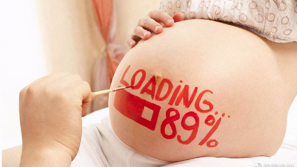 孕38周二胎妈妈门诊产子，孕晚期出现这几种情况，要及时去医院