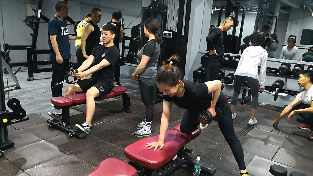 女生参加健身教练培训都会培训哪些健身知识